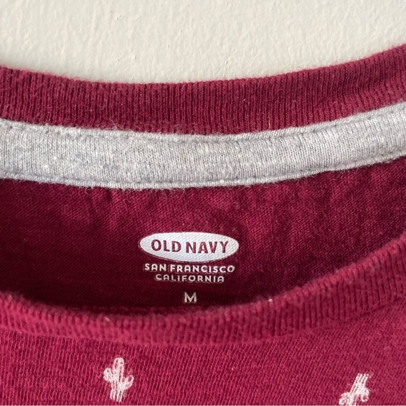 🌵☀️Old Navy Boys Softest T-Shirt - Maroon Red With Cactus Print - Picture 4 of 4